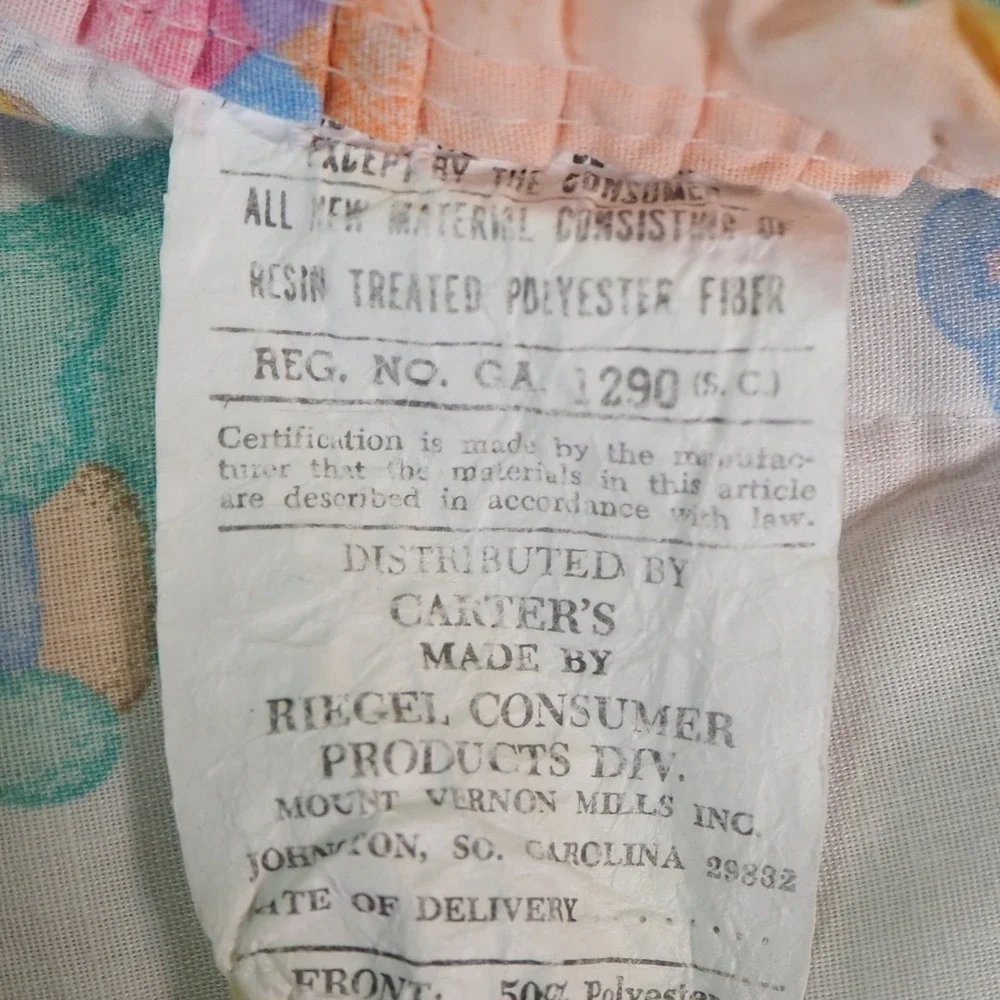 Vintage Carter's Pastel Ruffle Quilt Teddy Bears Honey Bees Blanket Reversible